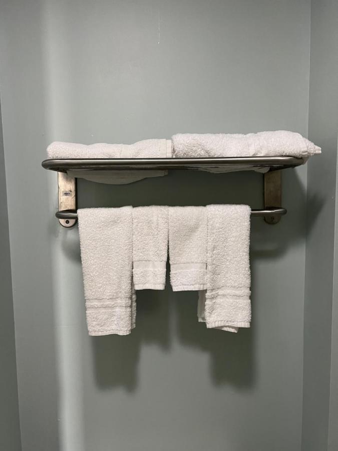 Executive Inn Pelham Eksteriør bilde